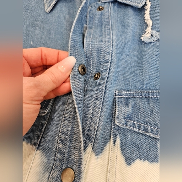 NWT Rails Turner Bleached Denim Shirt - SIZE S - Picture 11 of 14